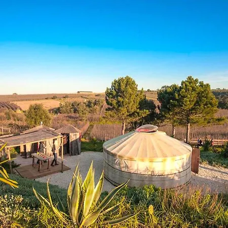 Stunning Glamping Yurt With A Pool Near The Costa De Prata In Portugal Casa vacanze Vimeiro (Leiria)
